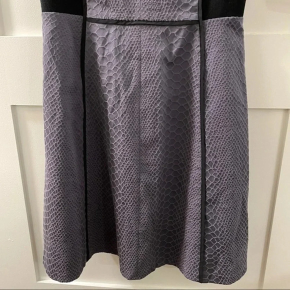 Rebecca Taylor Short Sleeve Snake Jacquard Fit and Flare Knit Dress $395 6 - Picture 8 of 12